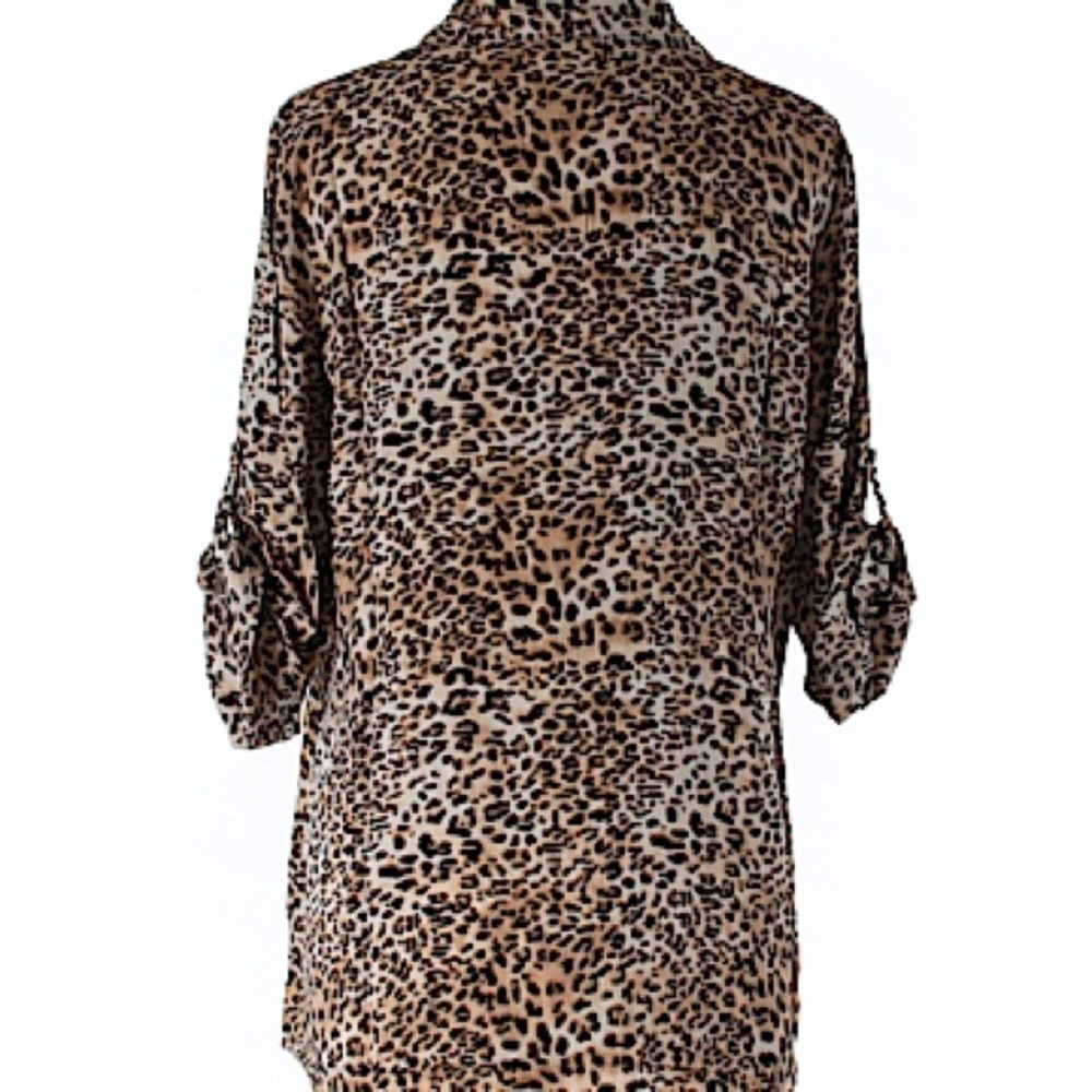 Animal print blouse NWT - Picture 3 of 3